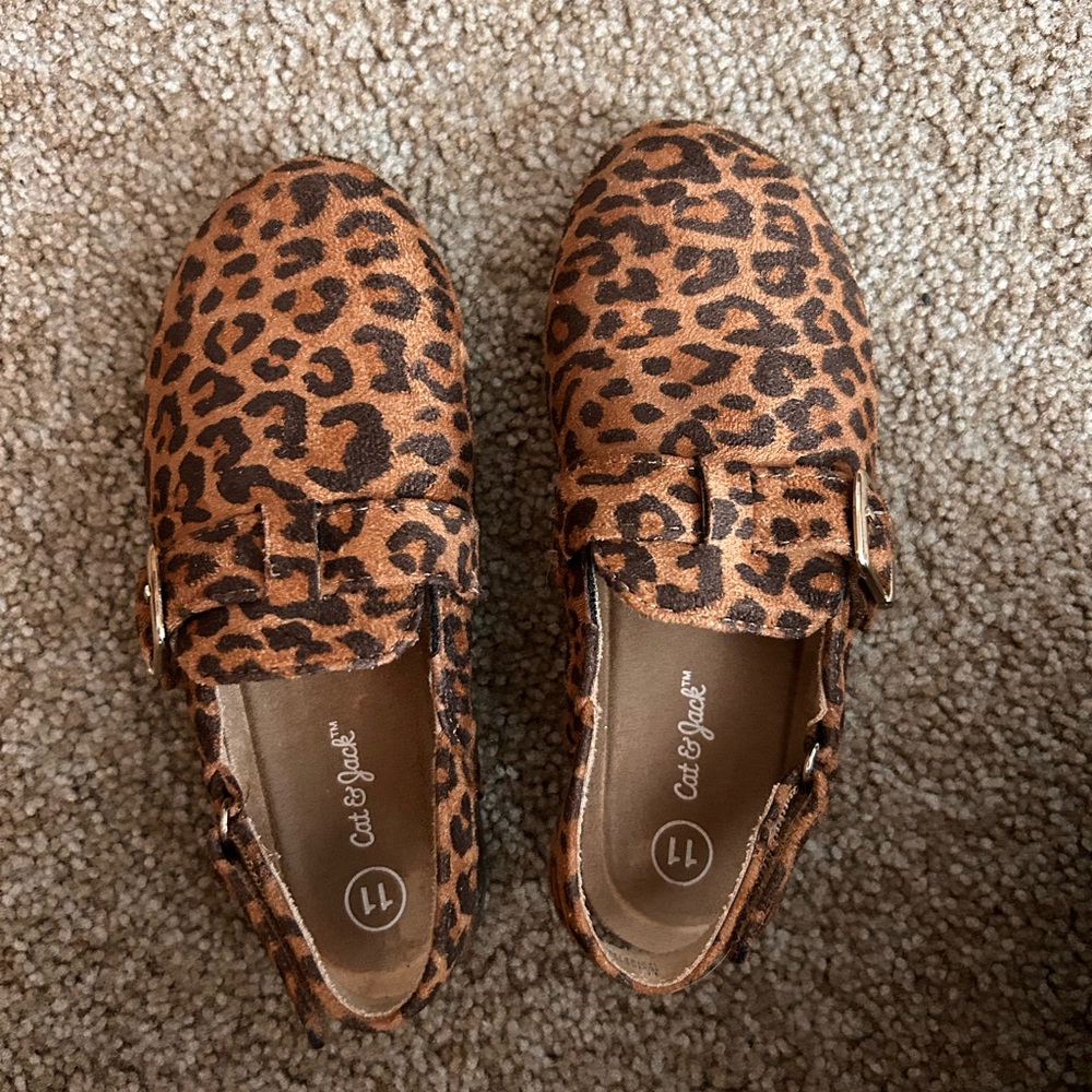 NWOT Cat & Jack Brown Leopard Kids Loafers